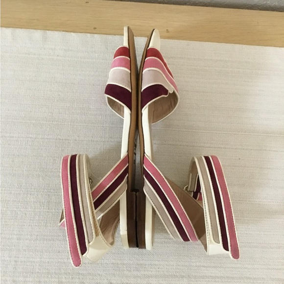 Valentino Garavani 'Rainbow' Flat Sandal Womens Size 36.5 - Picture 9 of 12